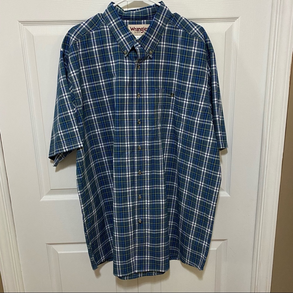 Wrangler Rugged Wear Button Up Shirt